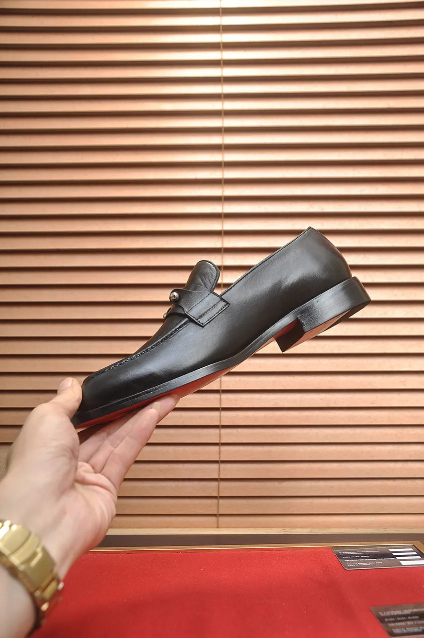 Men's shoes 💰620💶 [Chrstian Loubotin] Red-soled shoes 💋Original mold opening, the highest version on the market, purely handmade ➕Imported cowhide uppers, first-layer water-dyed cowhide lining! Original EU high-gloss outsole. 38 to 45 (45 customized)